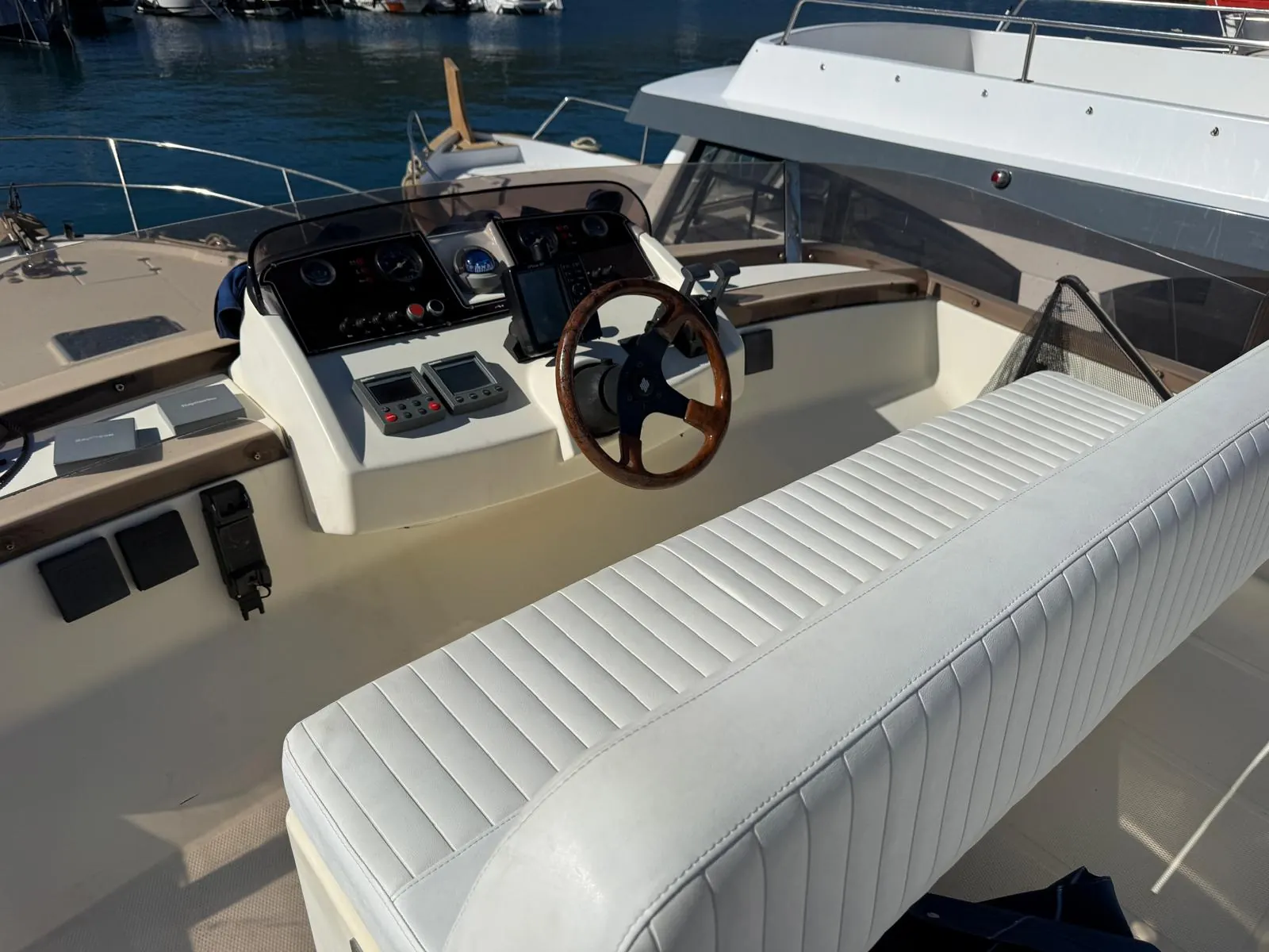 ACM Mystic 38 · 61