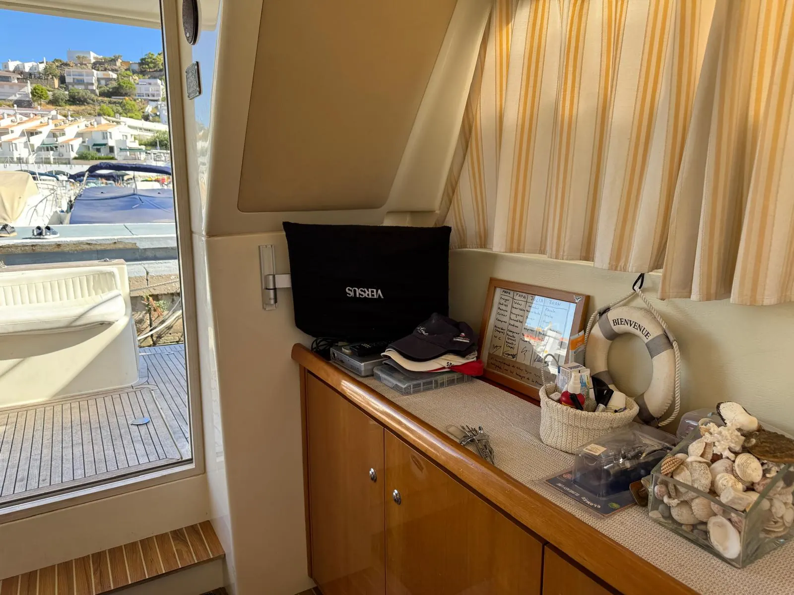 ACM Mystic 38 · 22