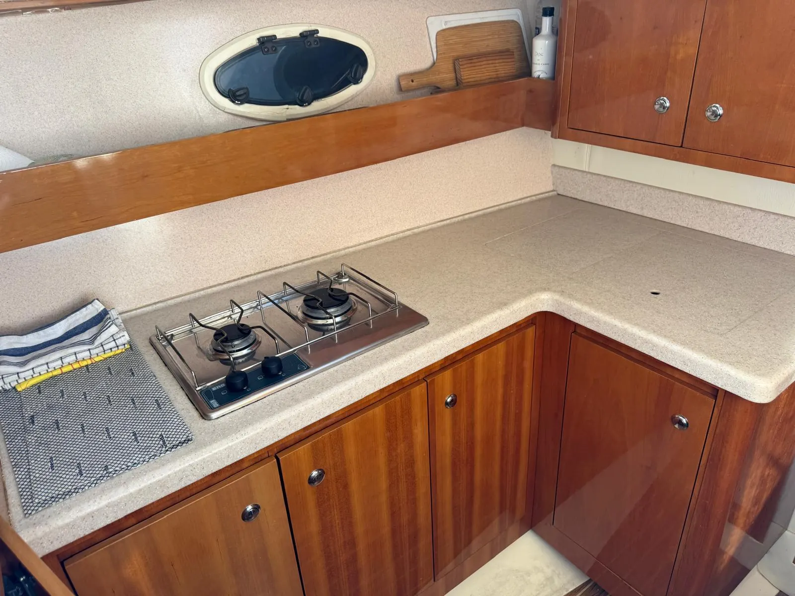 ACM Mystic 38 · 21