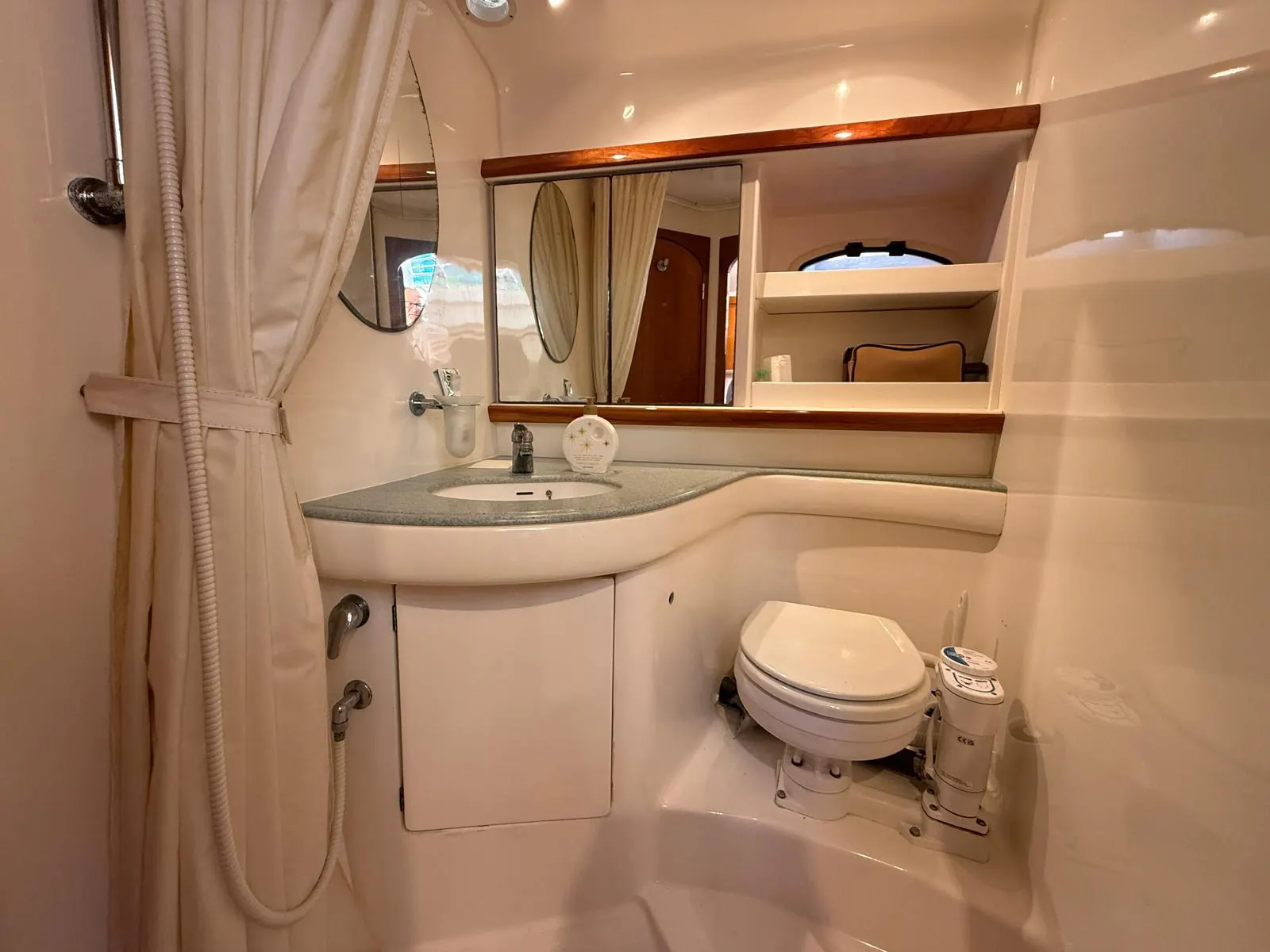 ACM Mystic 38 · 10