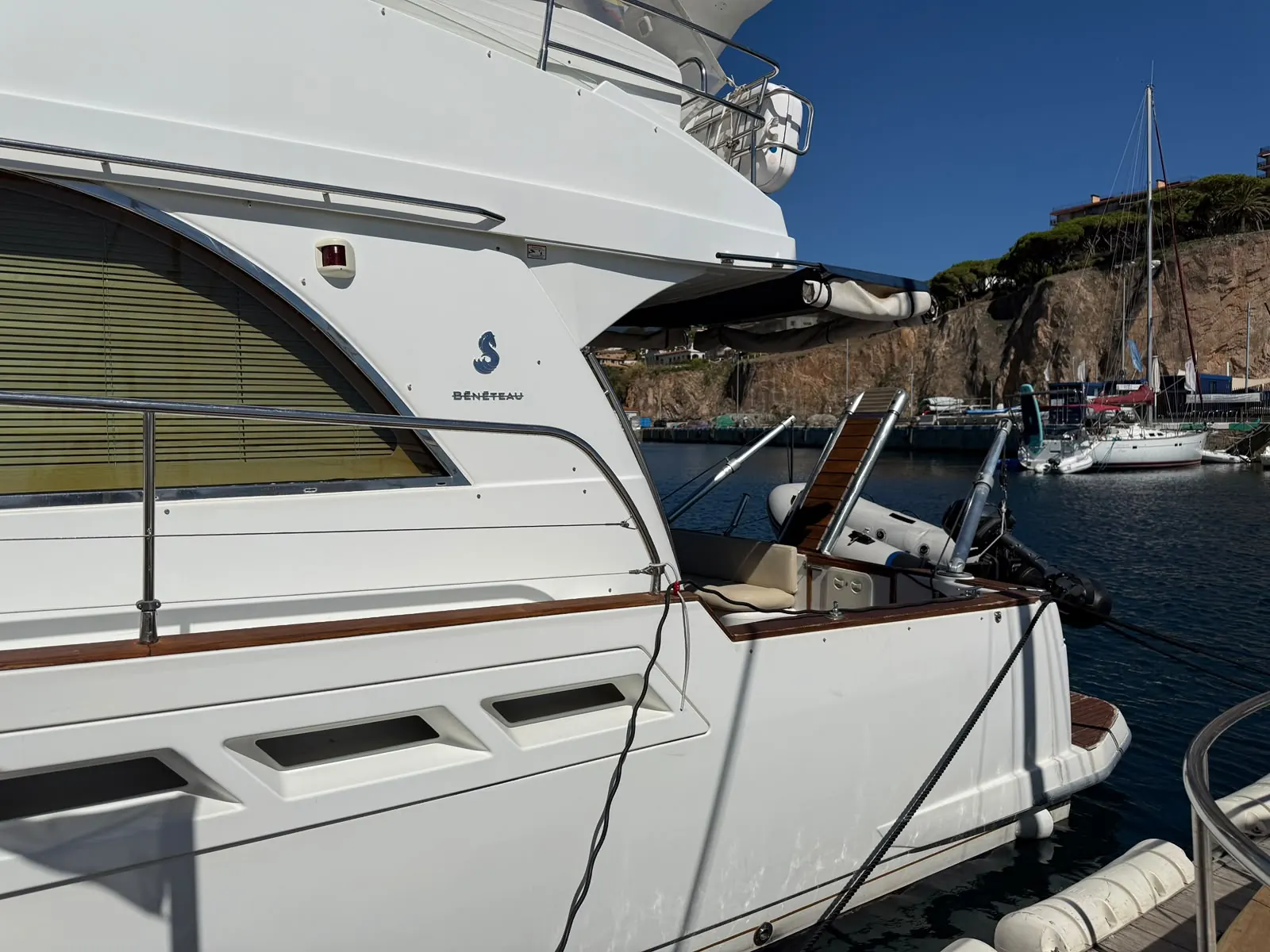 Beneteau Antares 13.80 · 73