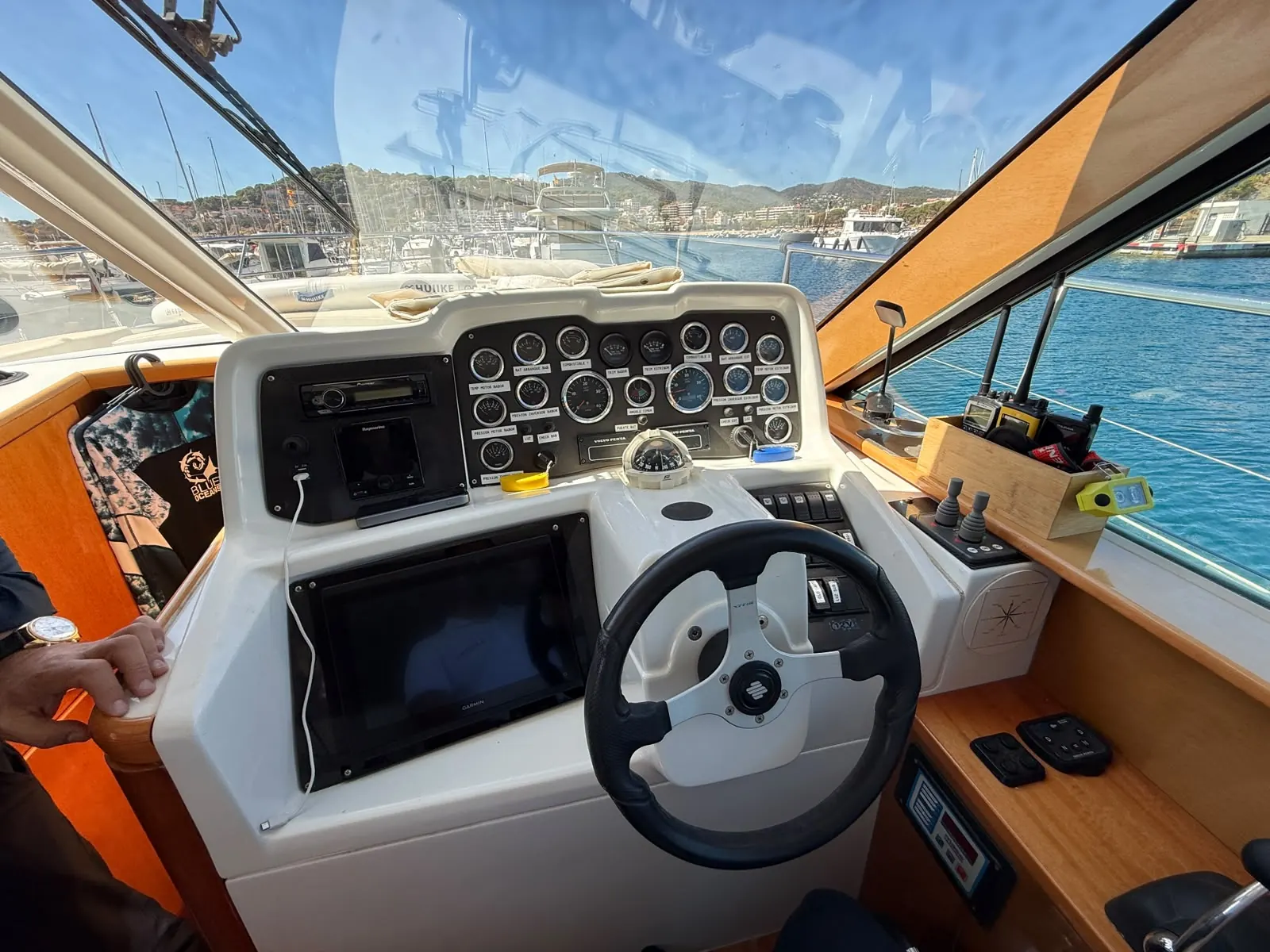 Beneteau Antares 13.80 · 11