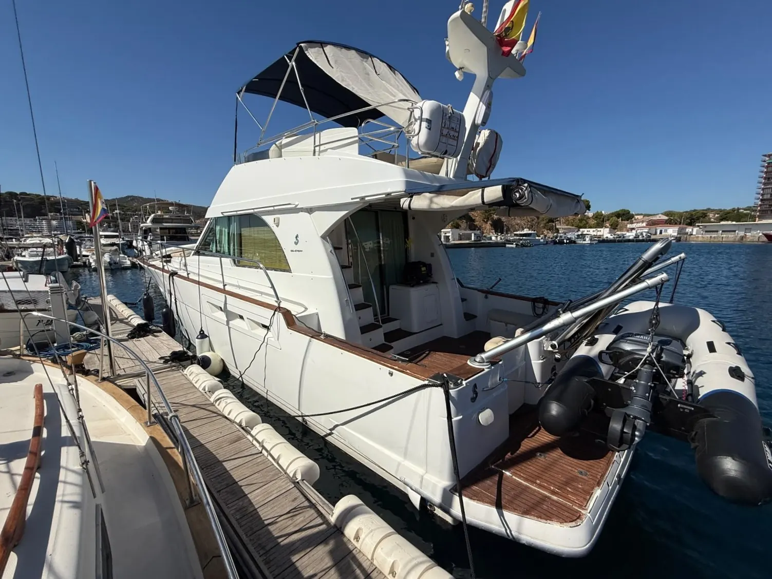 Beneteau Antares 13.80 · 82