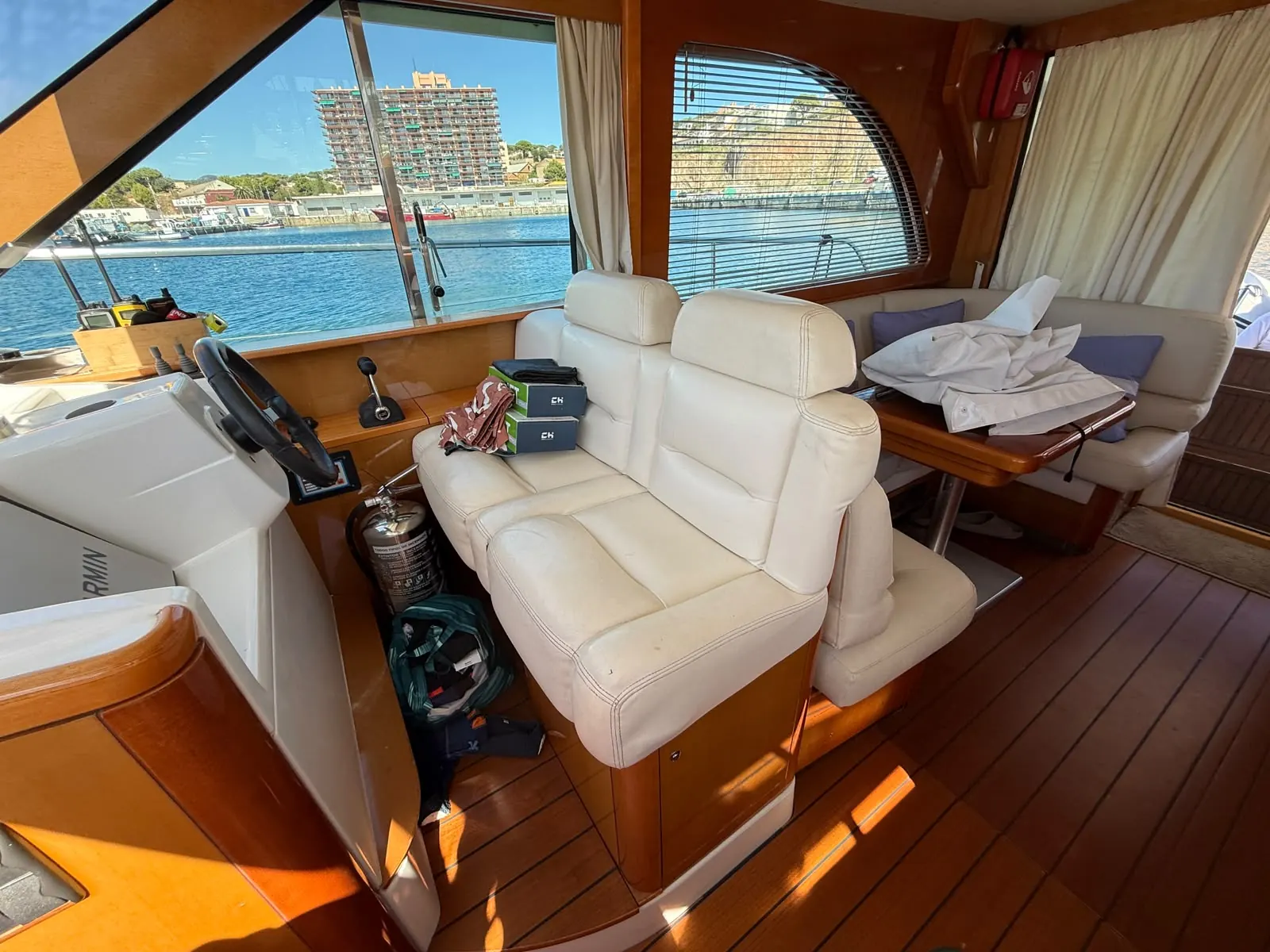 Beneteau Antares 13.80 · 31