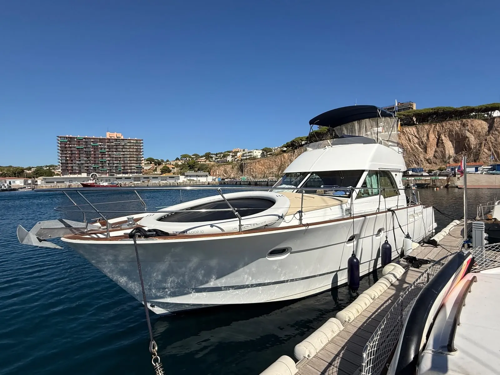 Beneteau Antares 13.80 · 80