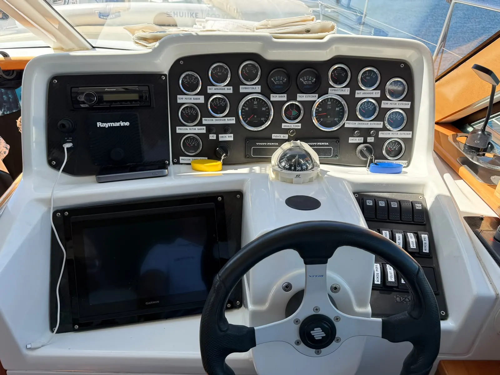 Beneteau Antares 13.80 · 17