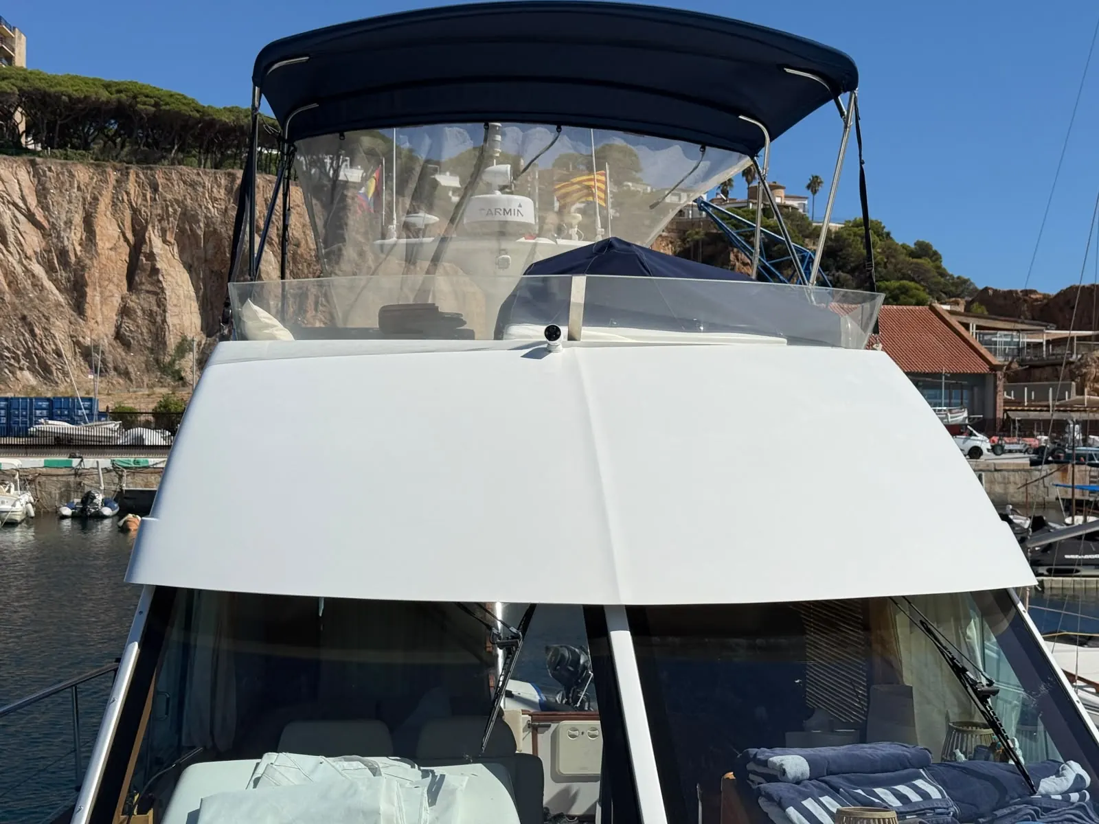 Beneteau Antares 13.80 · 61