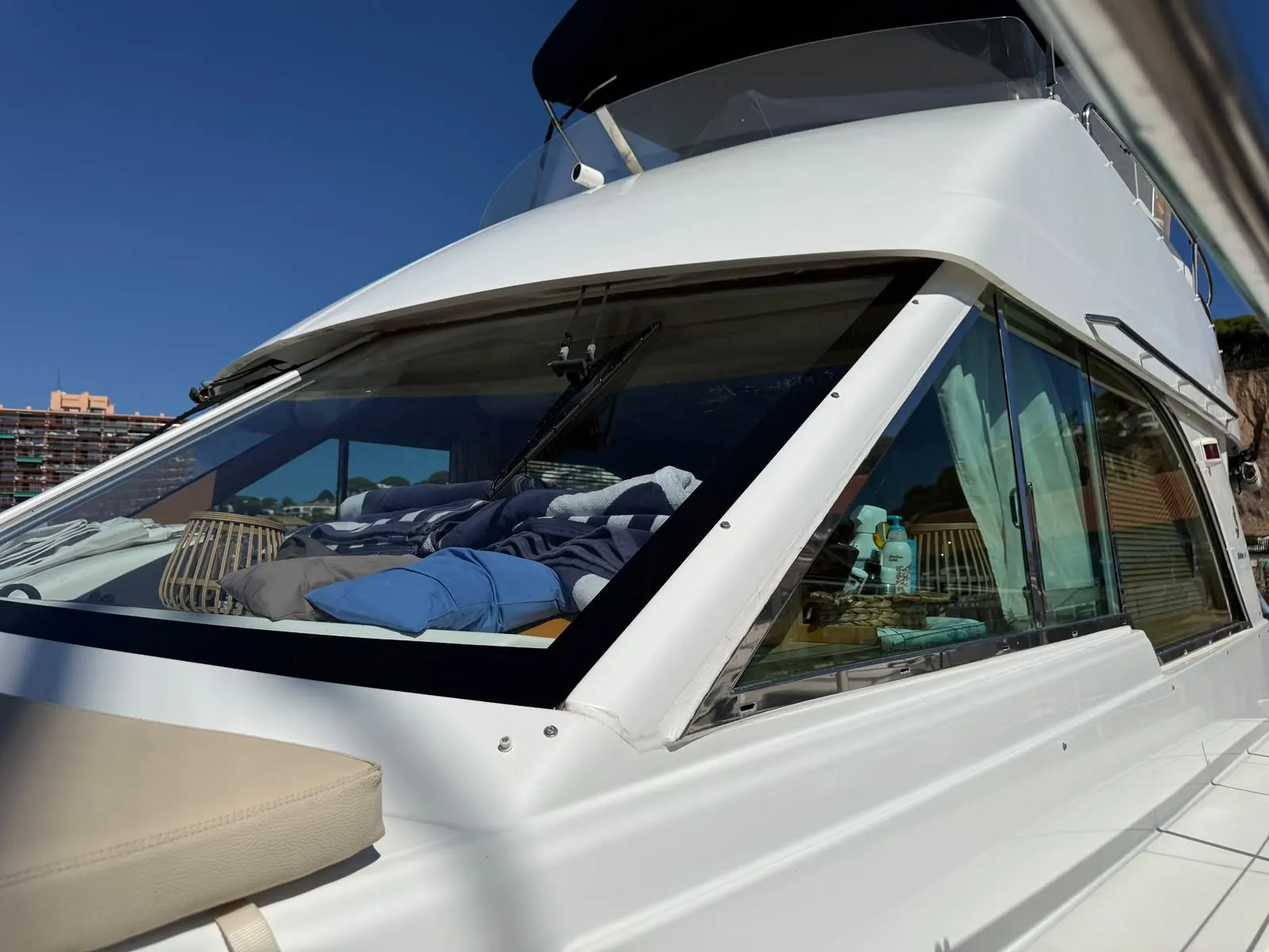 Beneteau Antares 13.80 · 70