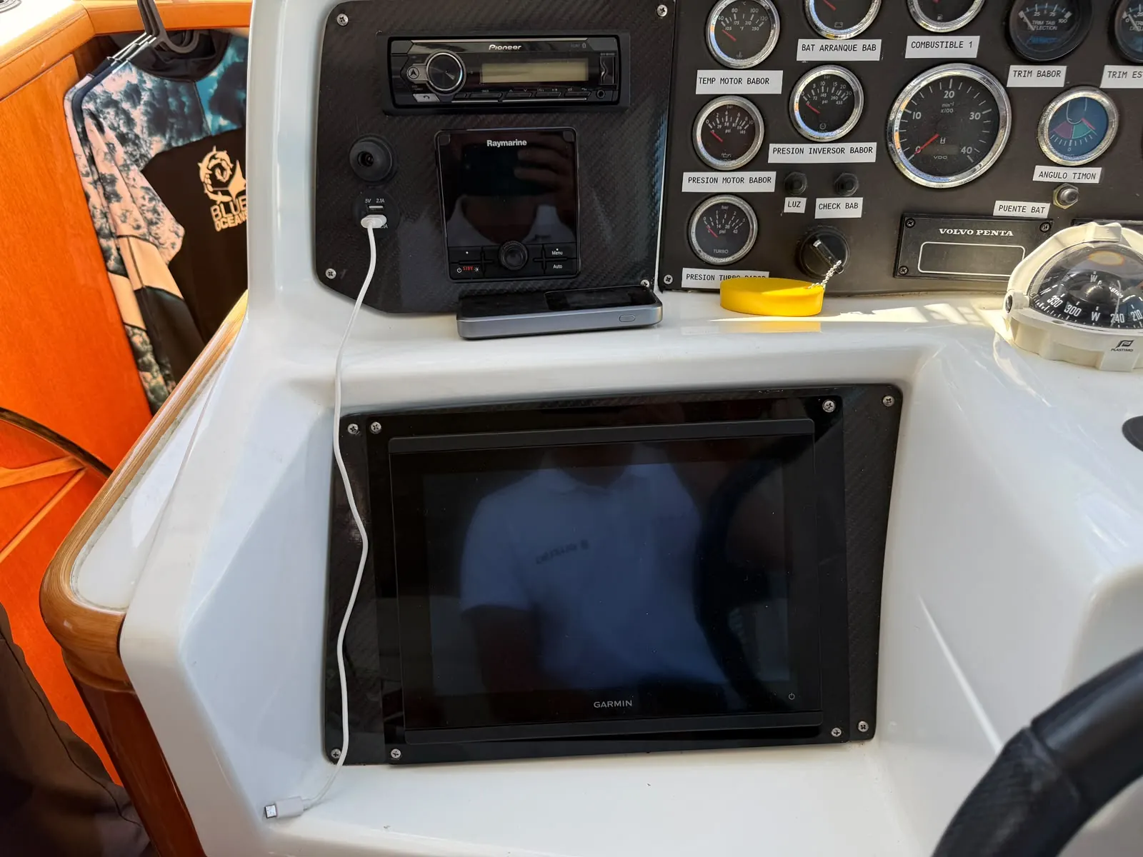 Beneteau Antares 13.80 · 12