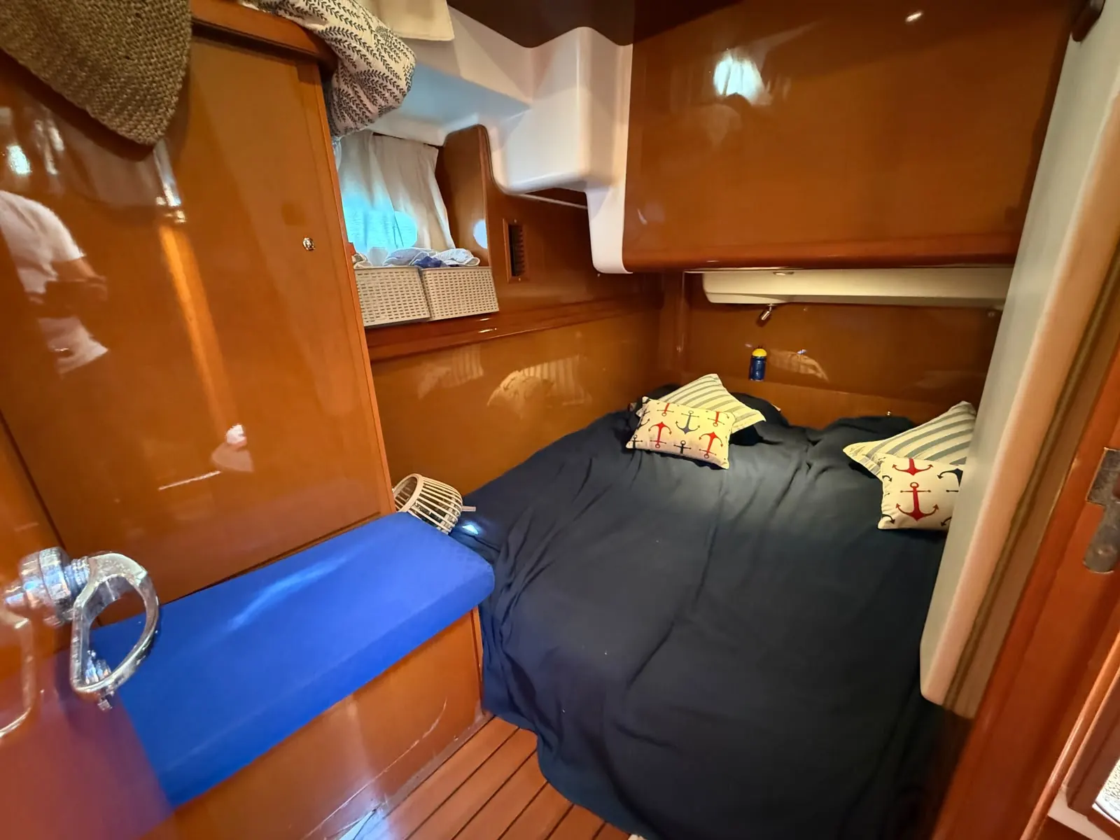 Beneteau Antares 13.80 · 22