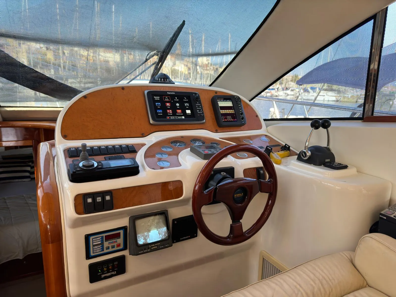 Doqueve 460 Majestic · 36