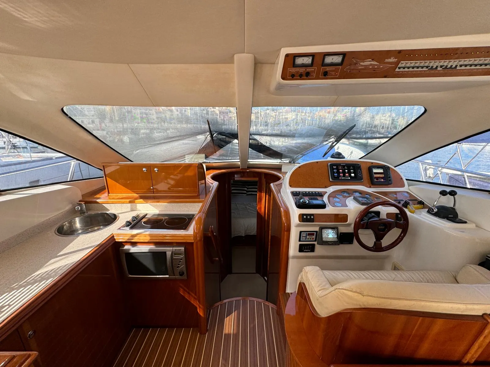 Doqueve 460 Majestic · 29