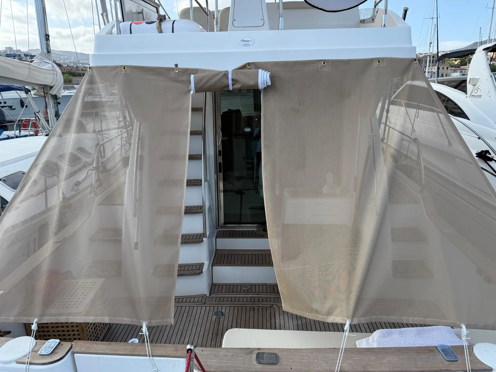 Beneteau Antares 13.80 · 24