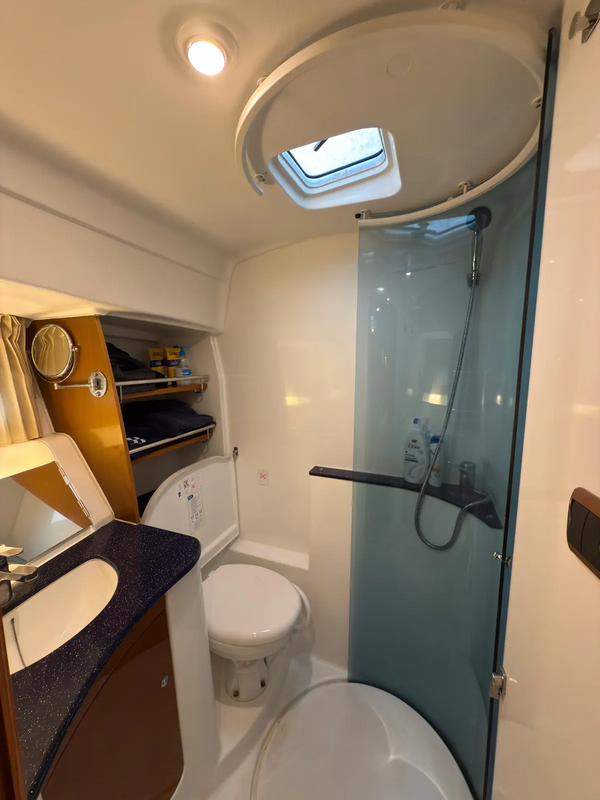 Beneteau Antares 13.80 · 39