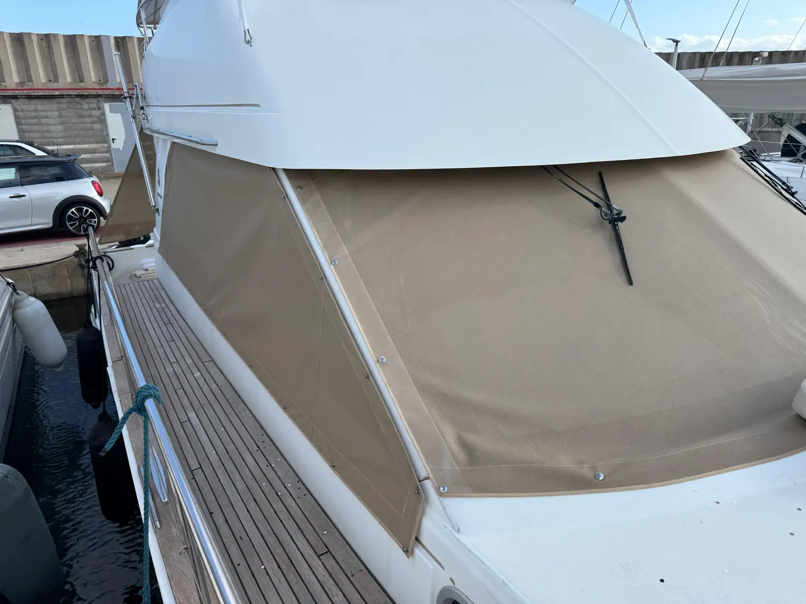 Beneteau Antares 13.80 · 27