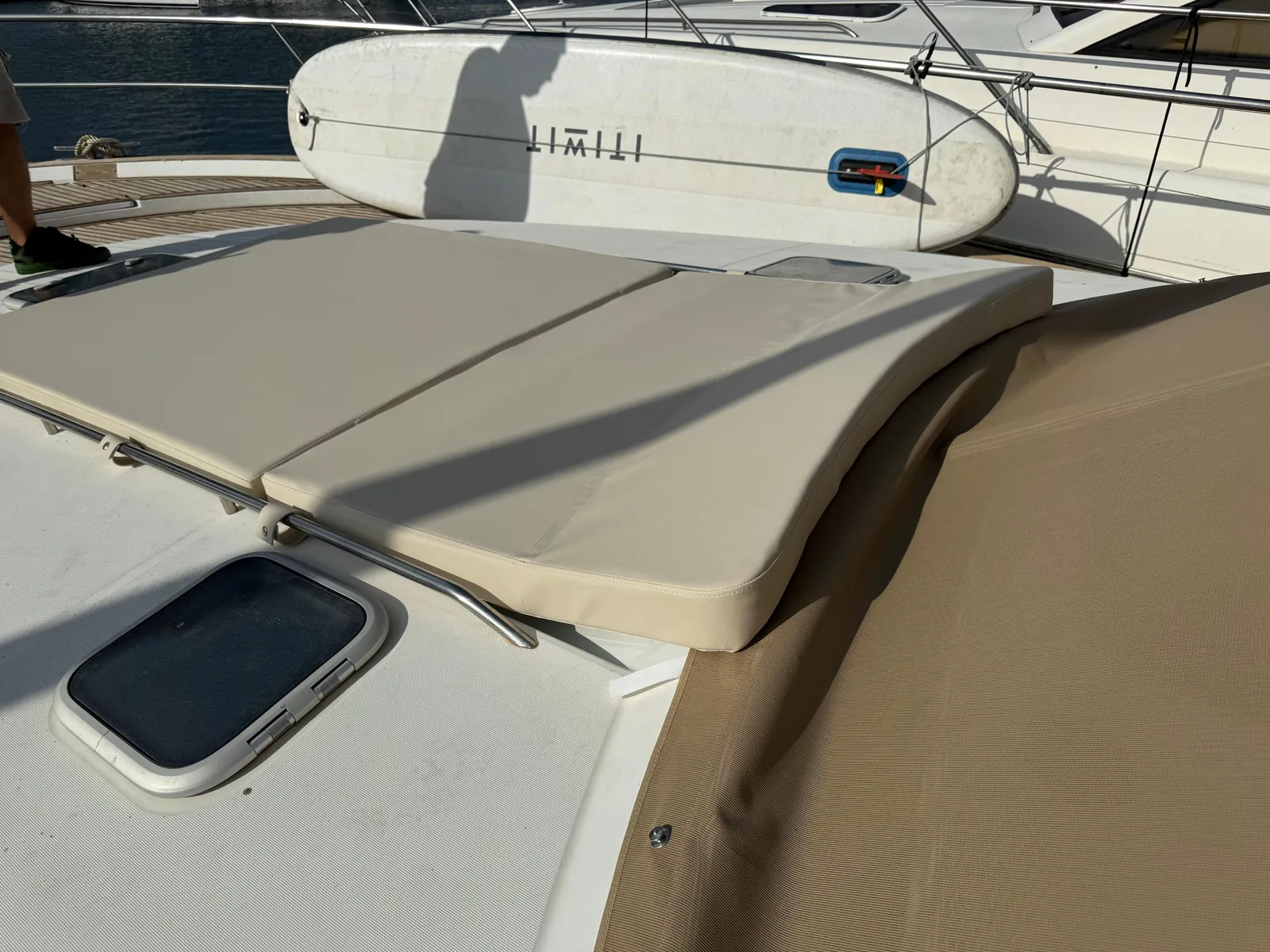 Beneteau Antares 13.80 · 25