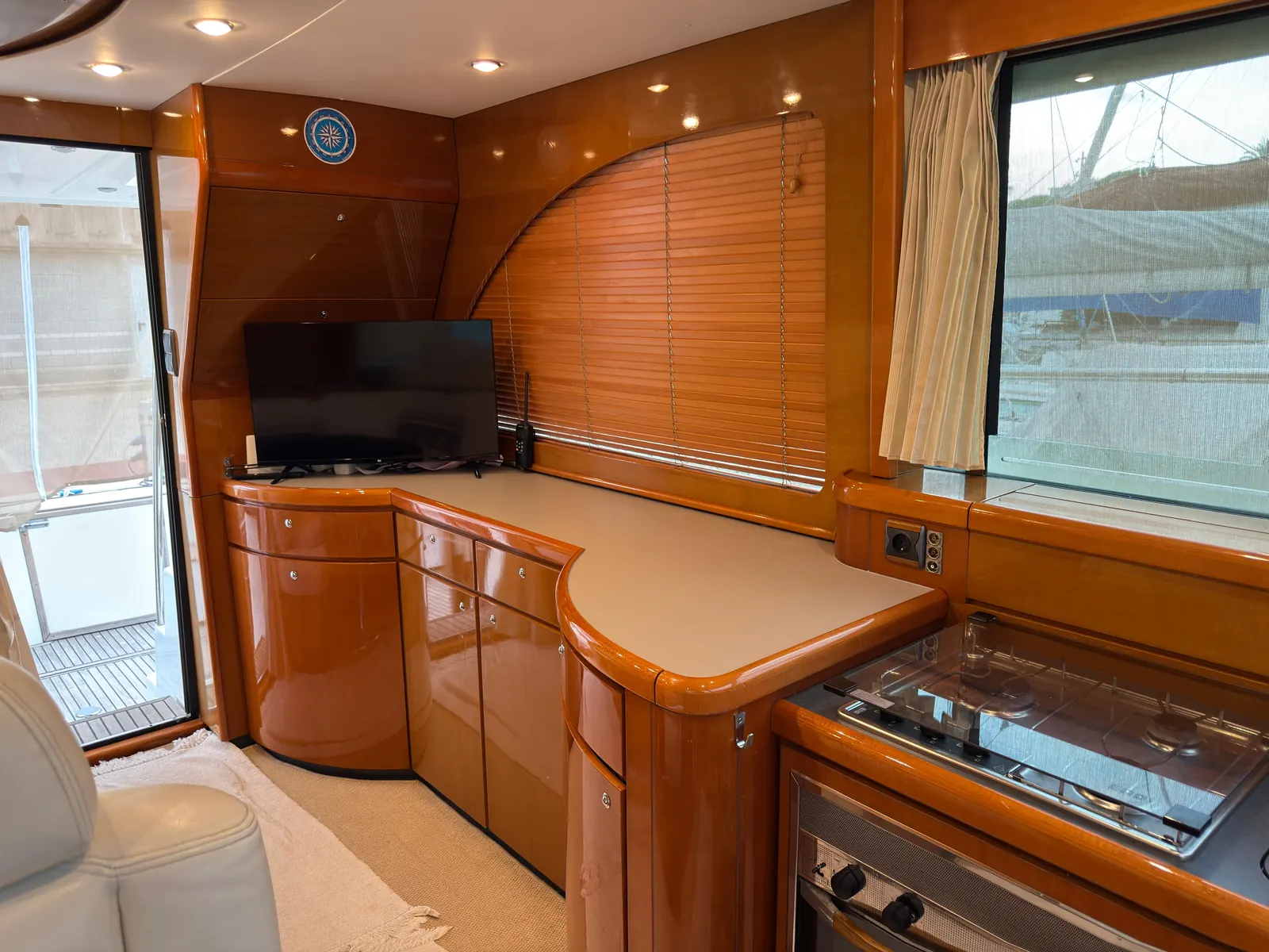 Beneteau Antares 13.80 · 18