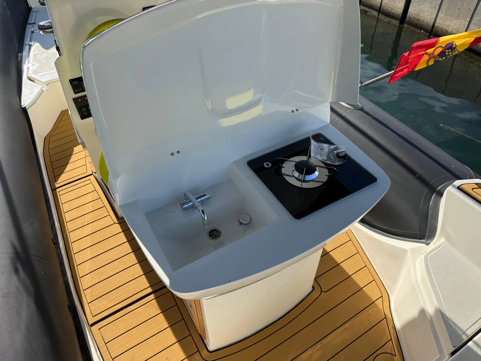 Blue Rib Miami 23 · 21