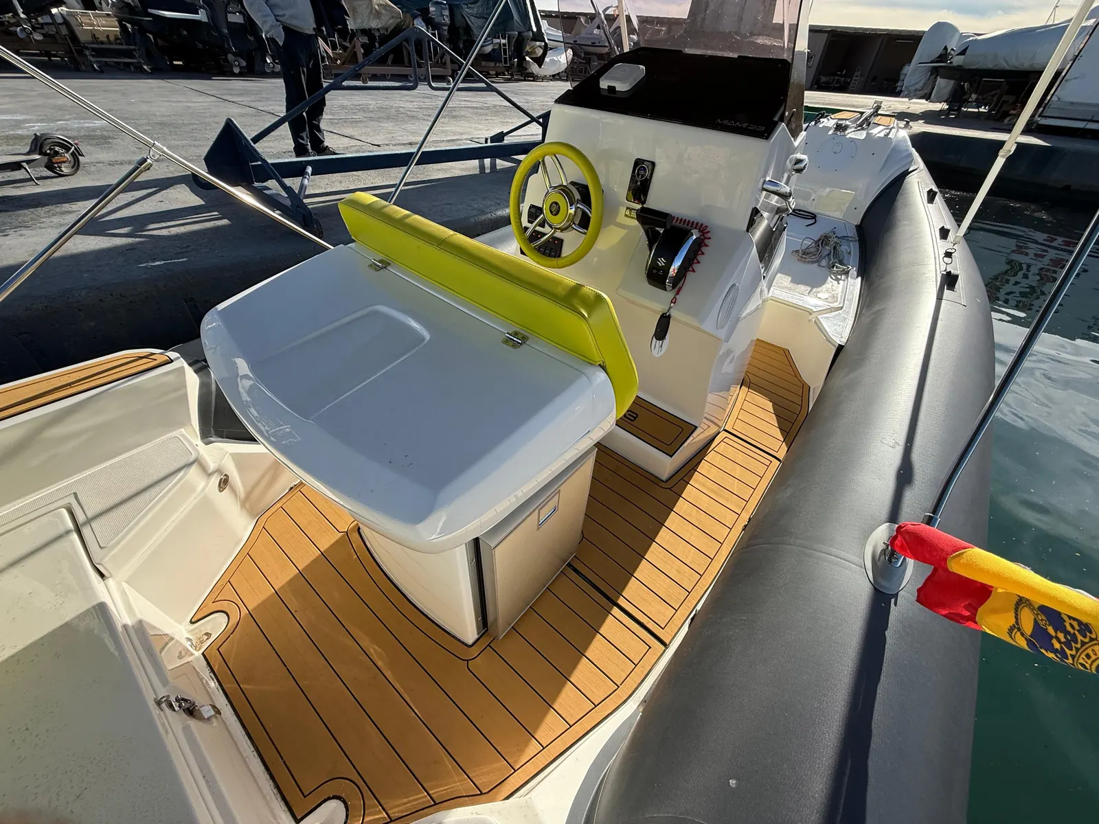 Blue Rib Miami 23 · 32