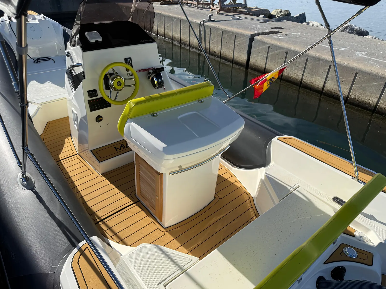 Blue Rib Miami 23 · 22