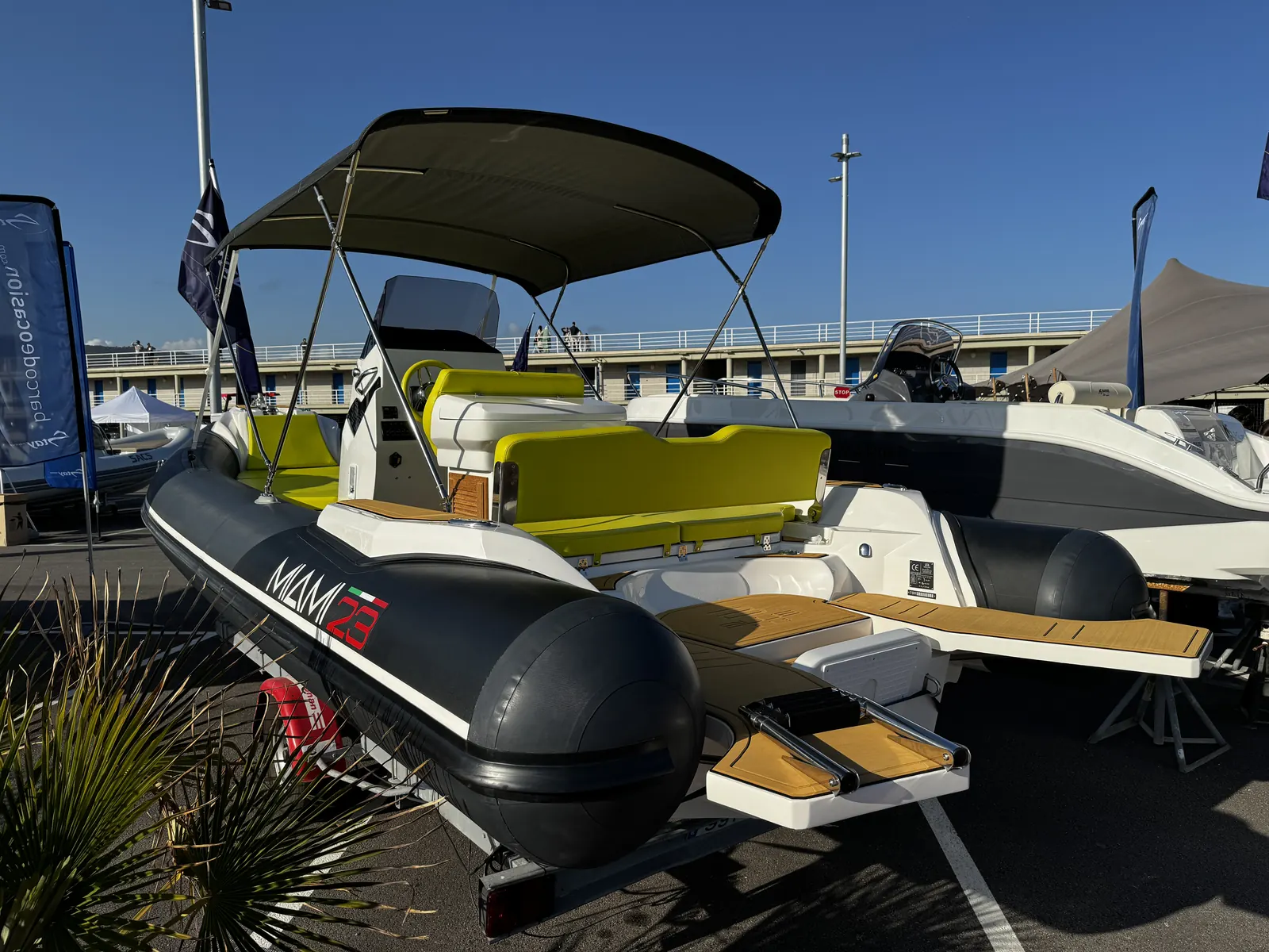 Blue Rib Miami 23 · 17