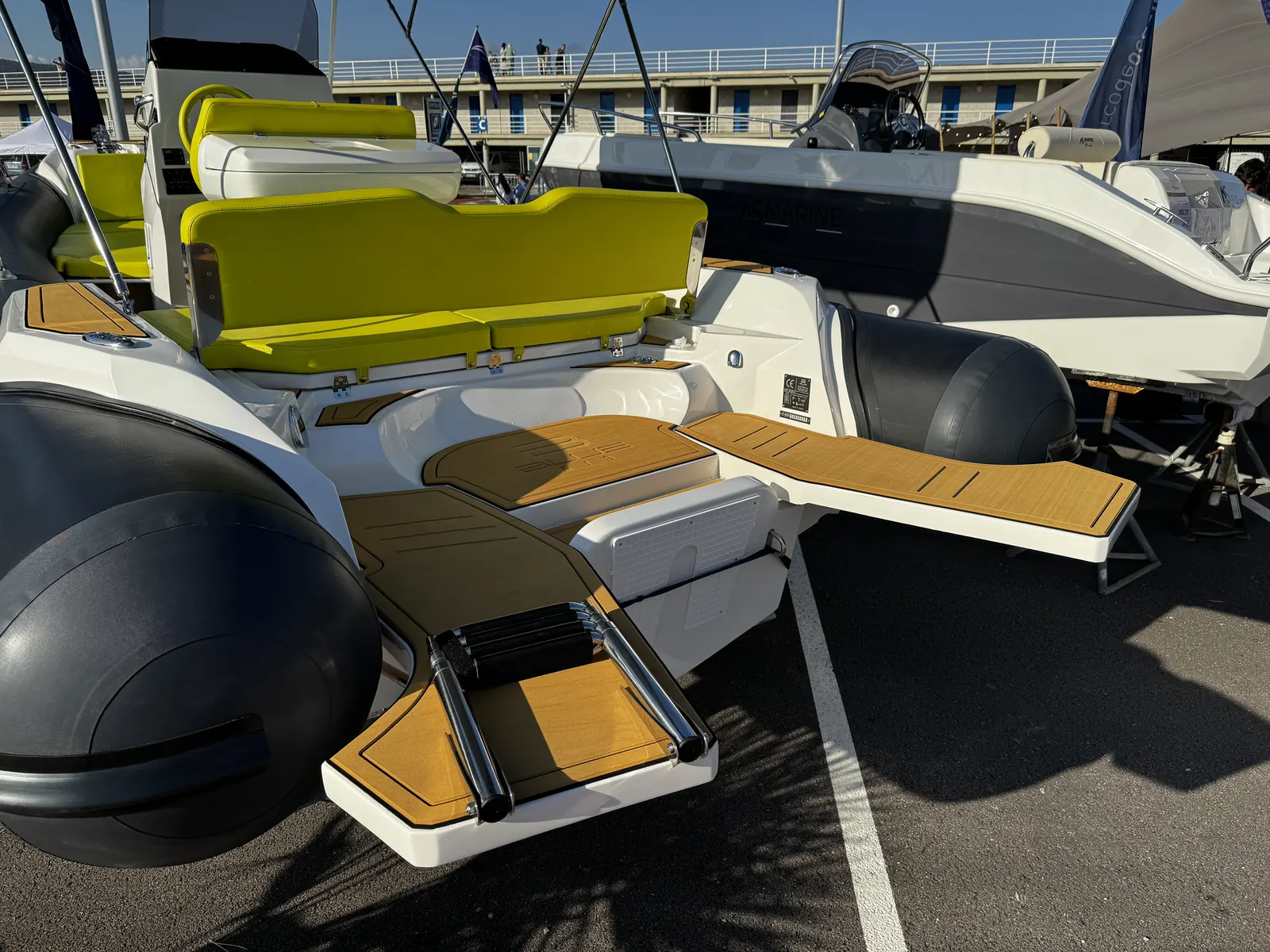 Blue Rib Miami 23 · 16