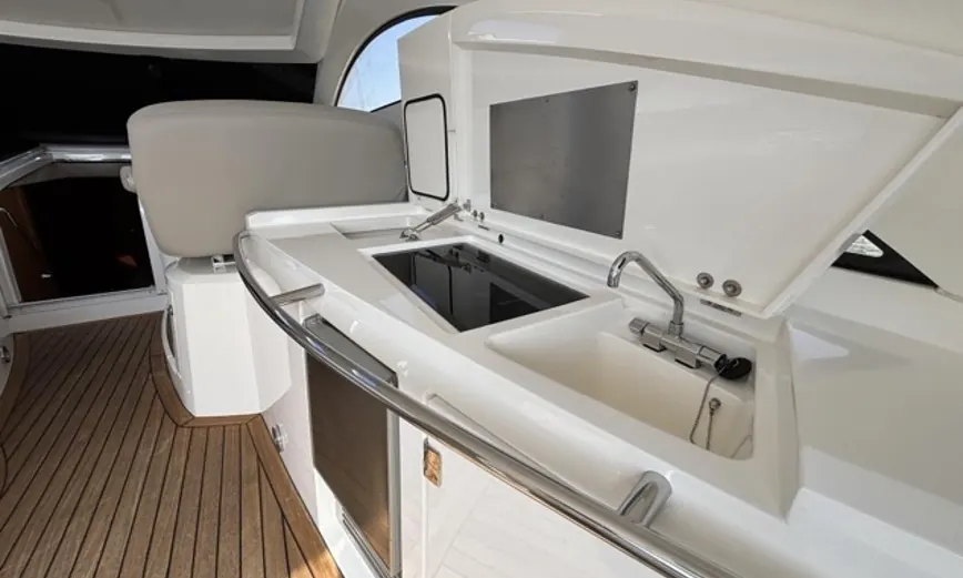 Sunseeker Portofino 53 MKII · 4