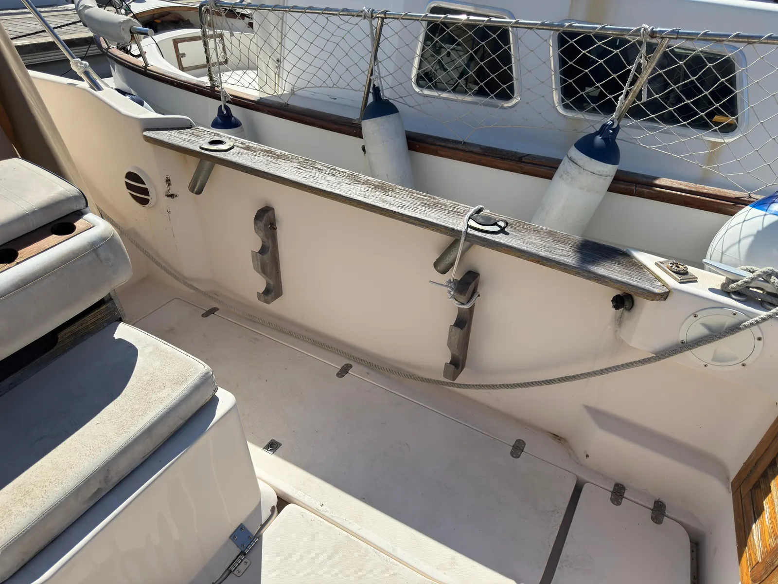 Rio 630 Cabin Fish · 5
