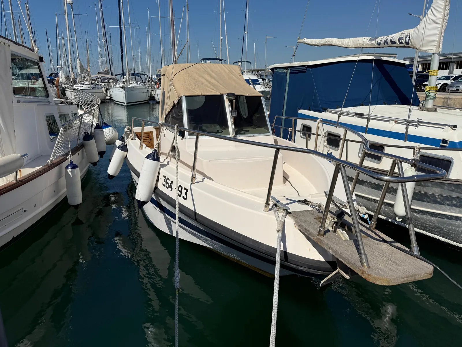 Rio 630 Cabin Fish · 28