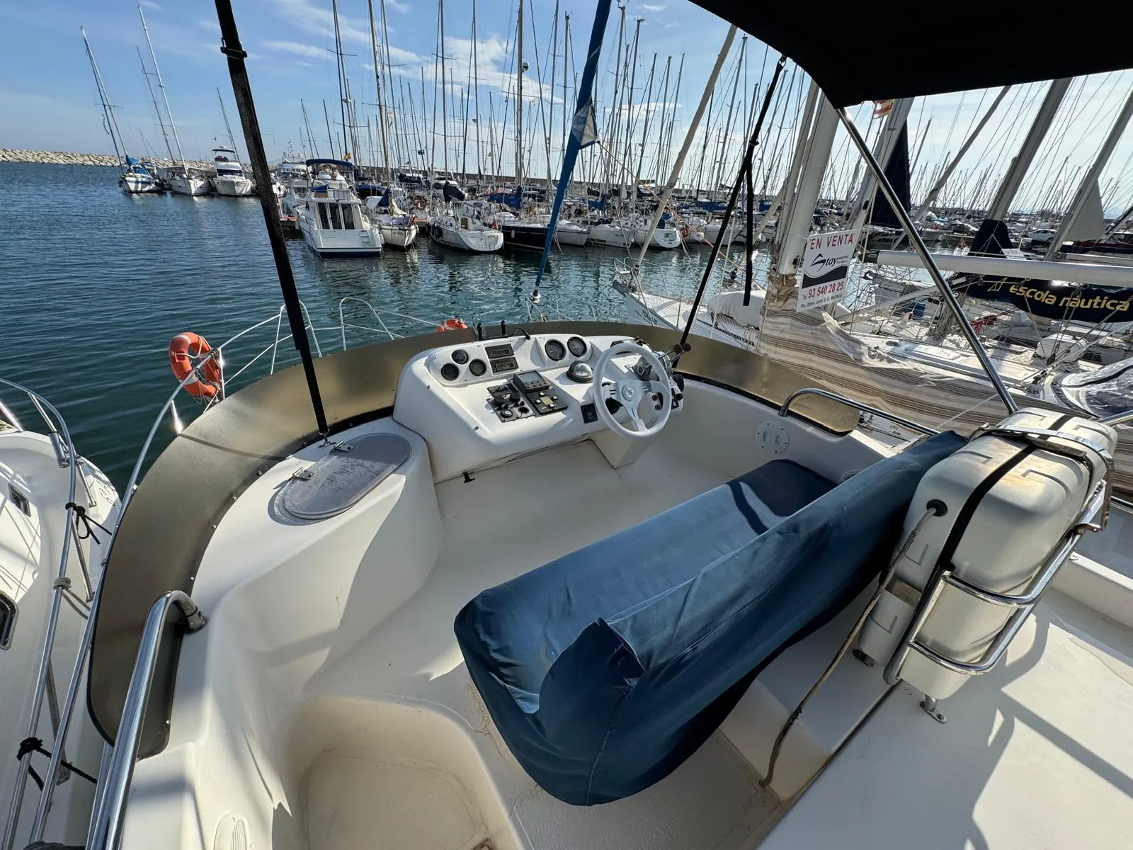Sealine 330 Flybridge · Fotogalerie 3