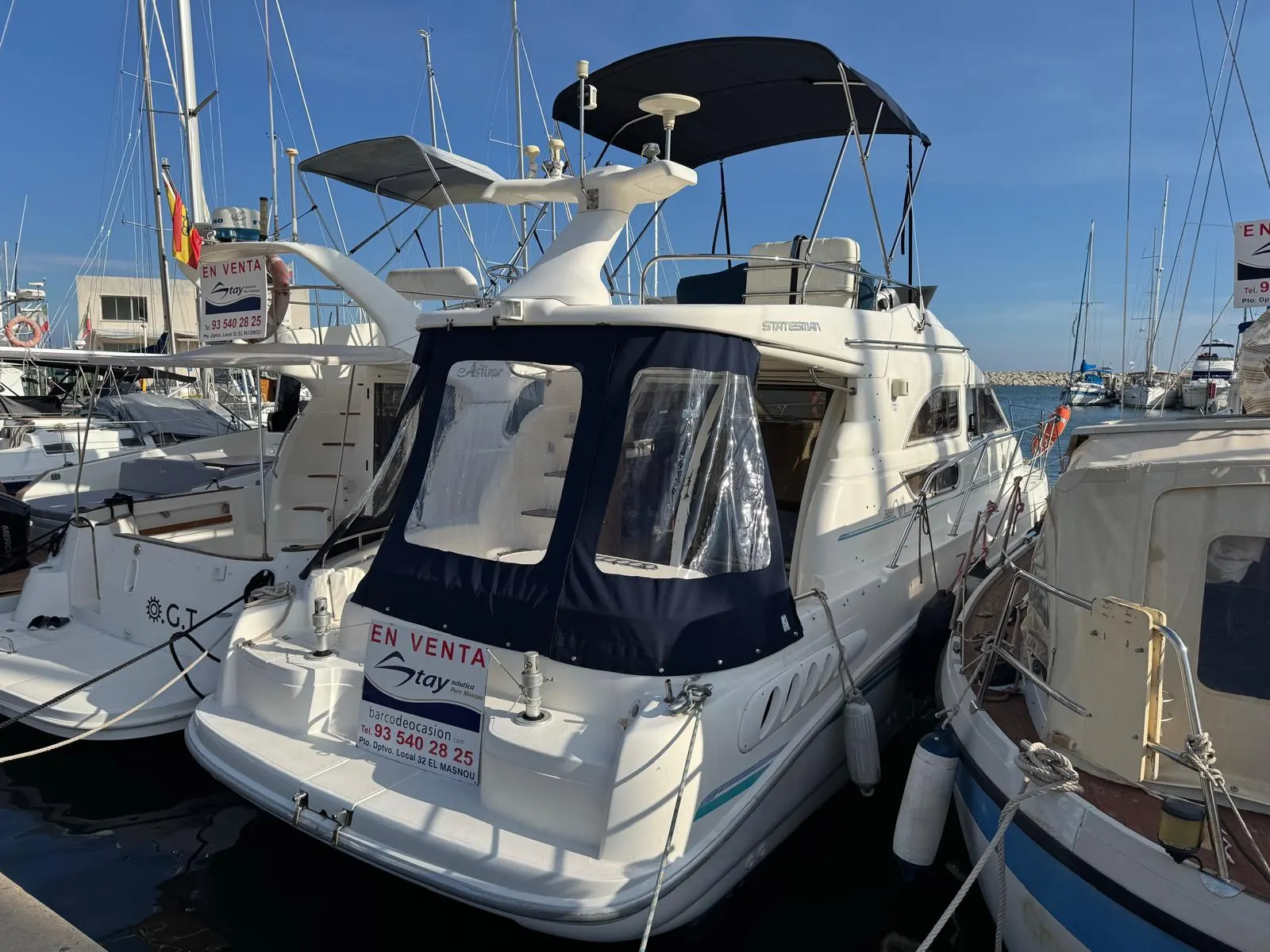Sealine 330 Flybridge · 42