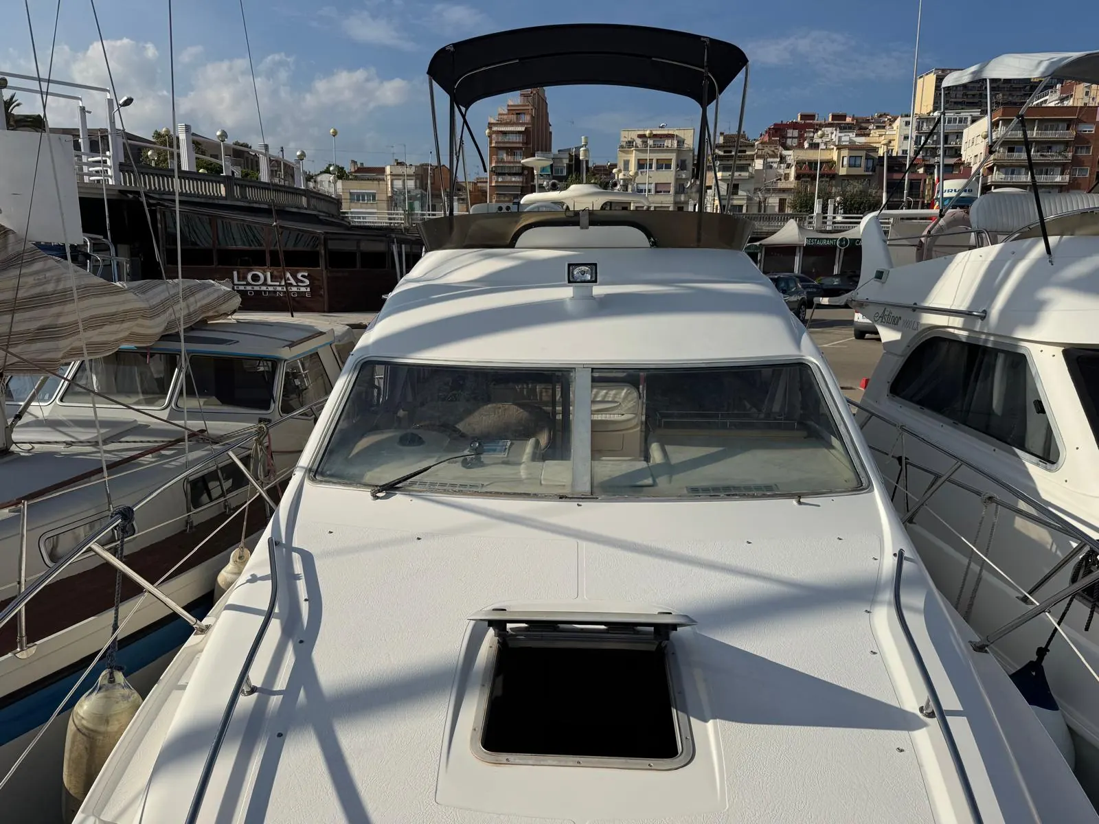 Sealine 330 Flybridge · 9