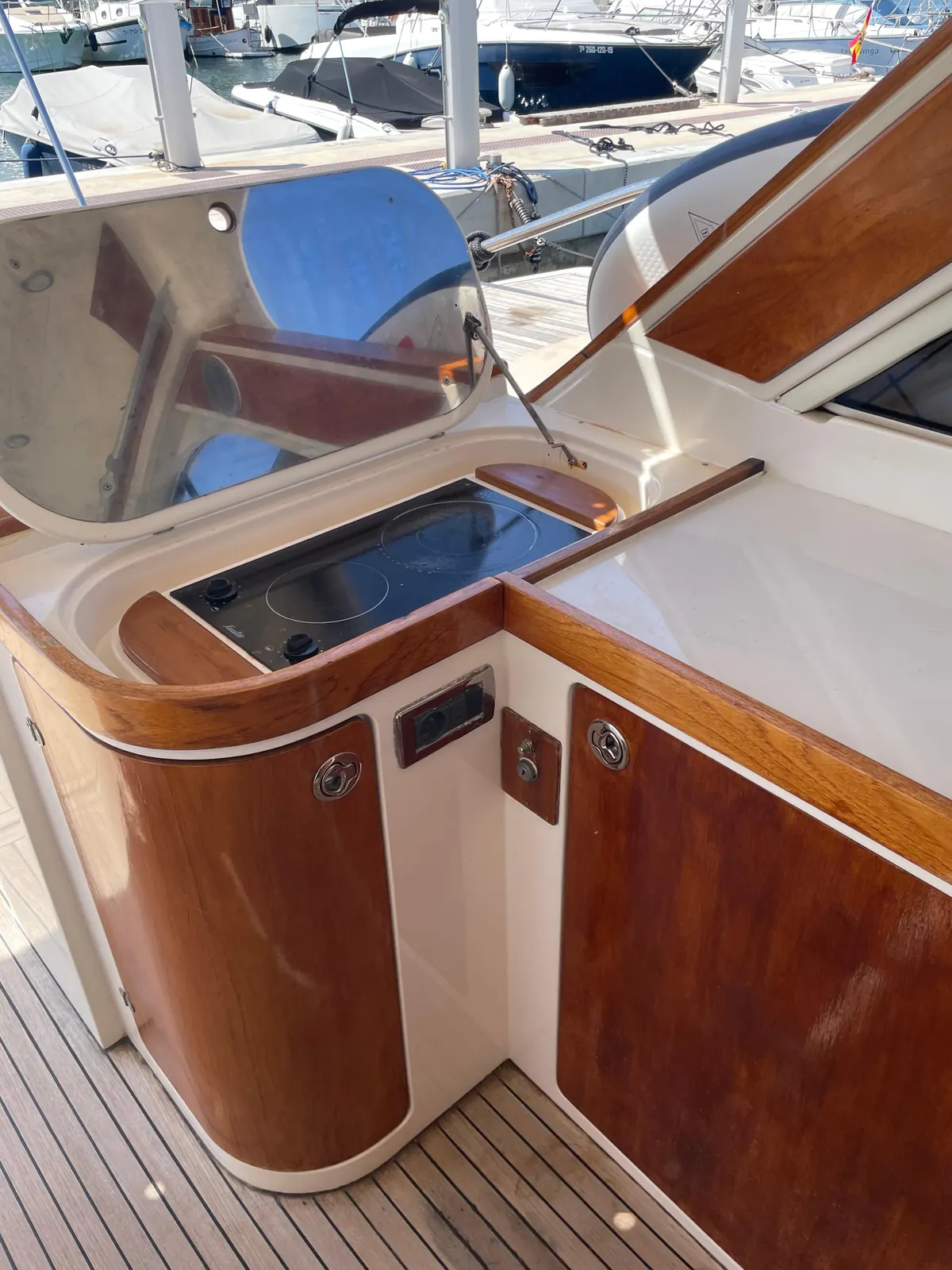 ACM Mystic 39 · 18