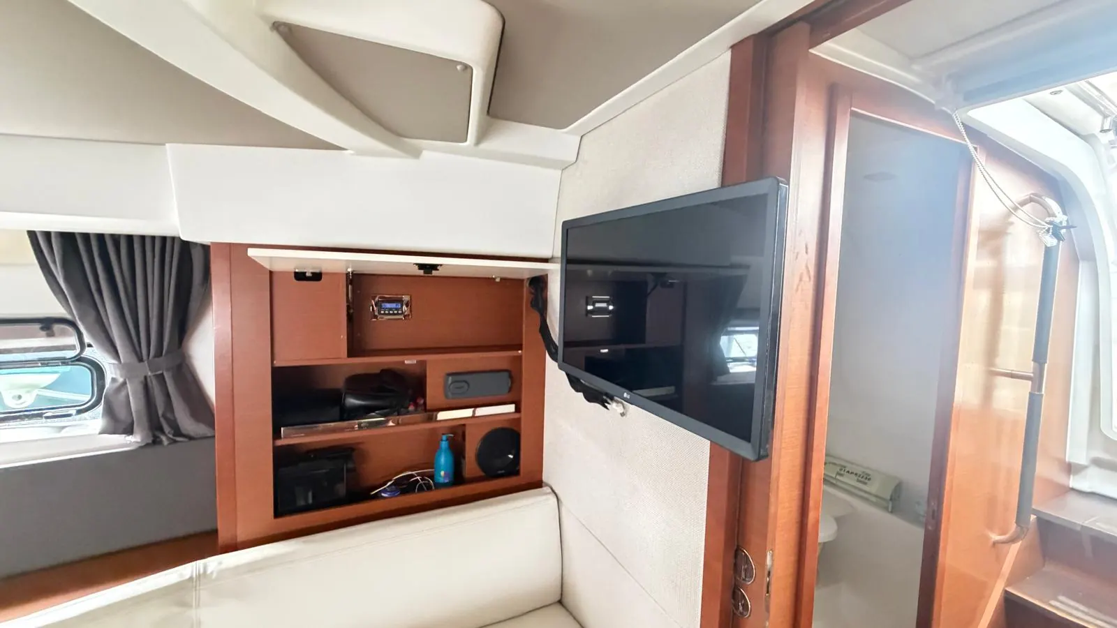 Jeanneau Leader 36 · Fotogalerie 3
