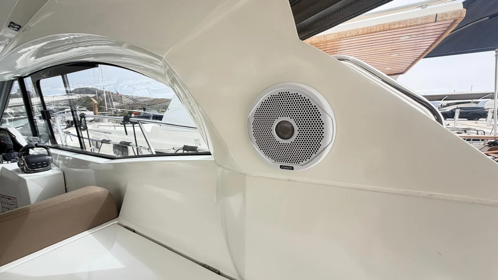 Jeanneau Leader 36 · 20