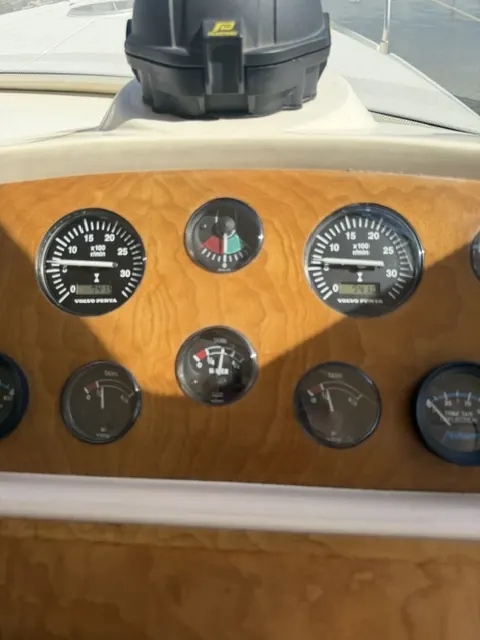 Rodman 41 · 26