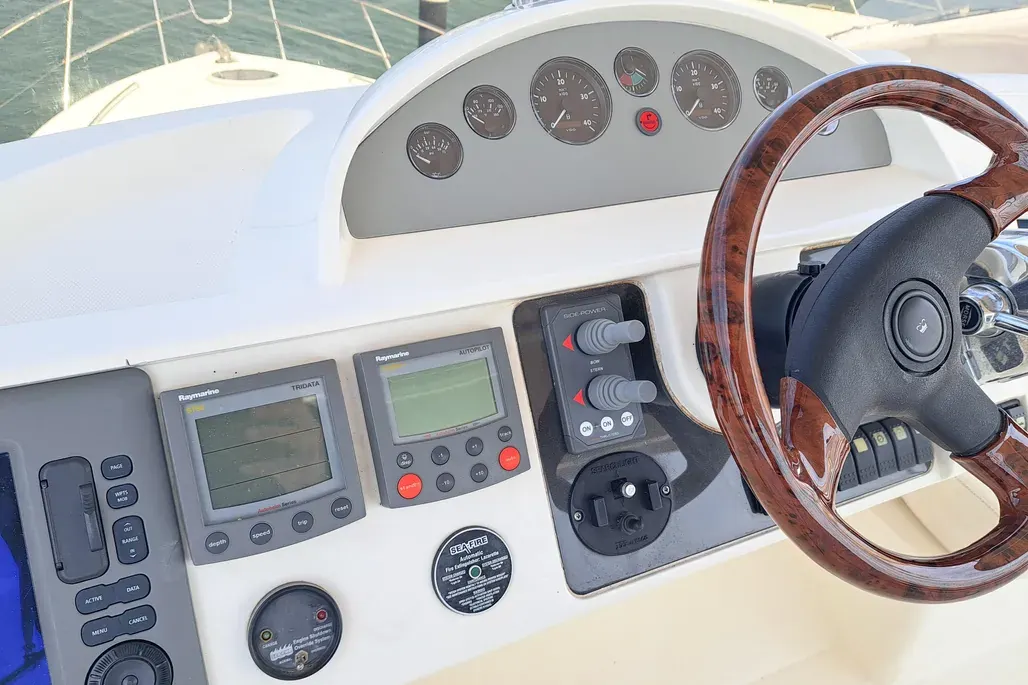 Princess 45 Flybridge · 19