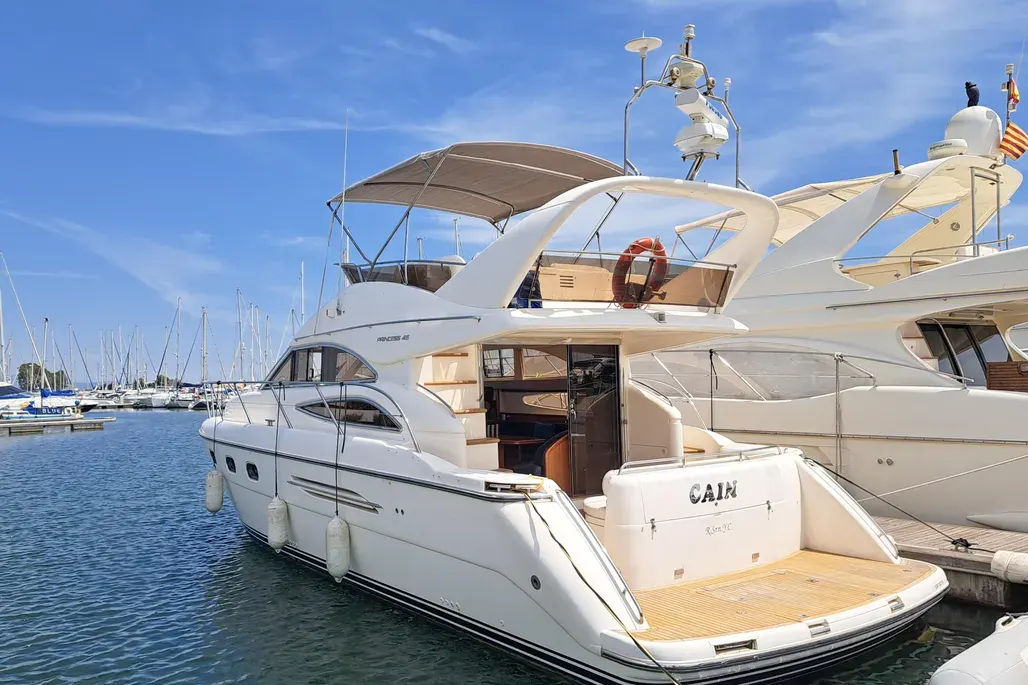 Princess 45 Flybridge · 22