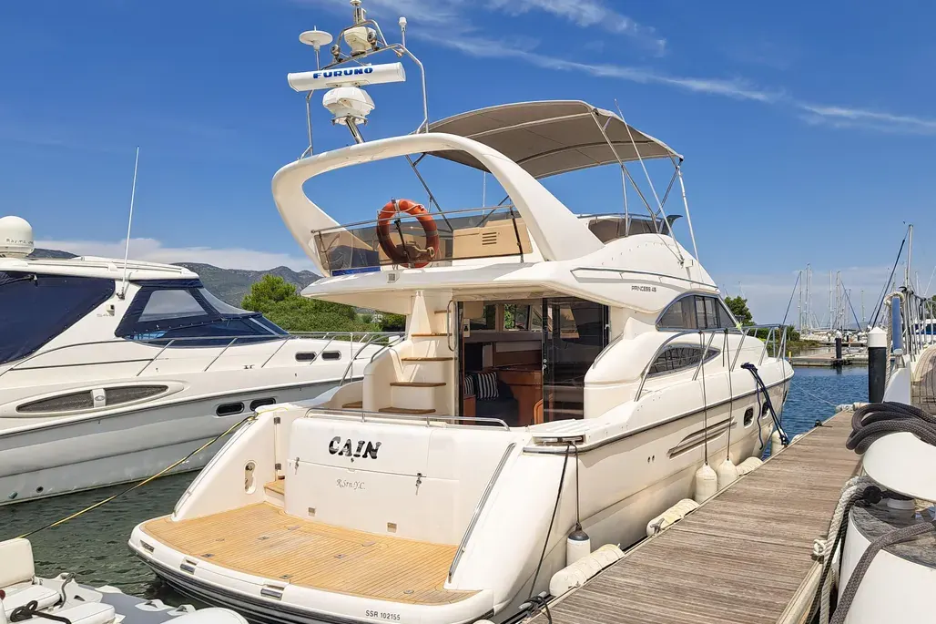 Princess 45 Flybridge · 23