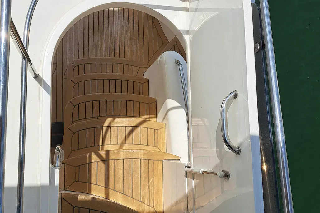 Princess 45 Flybridge · 17
