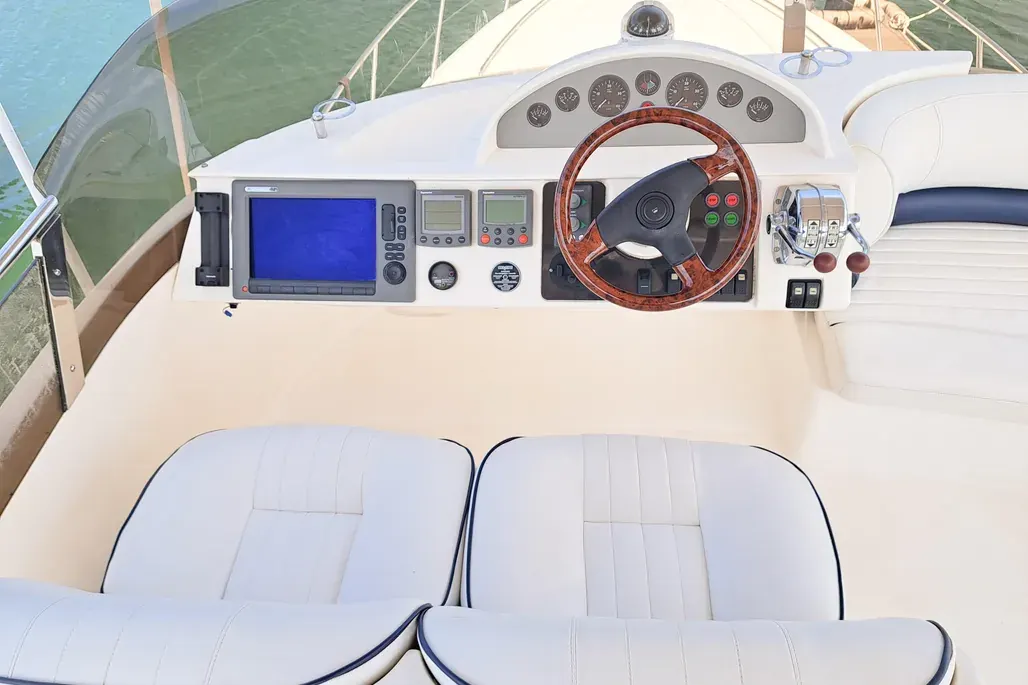 Princess 45 Flybridge · 15