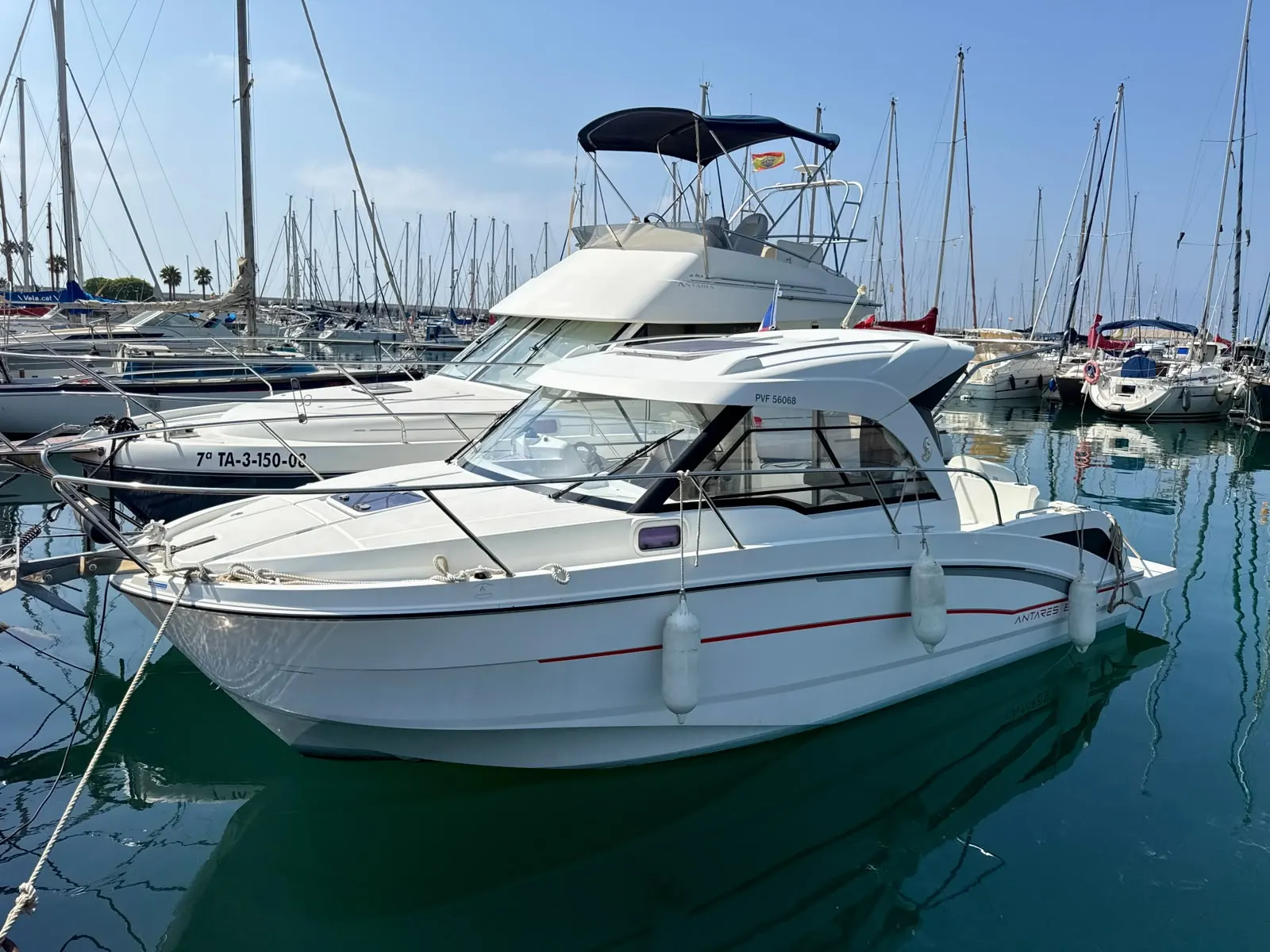 Beneteau Antares 8 · 43