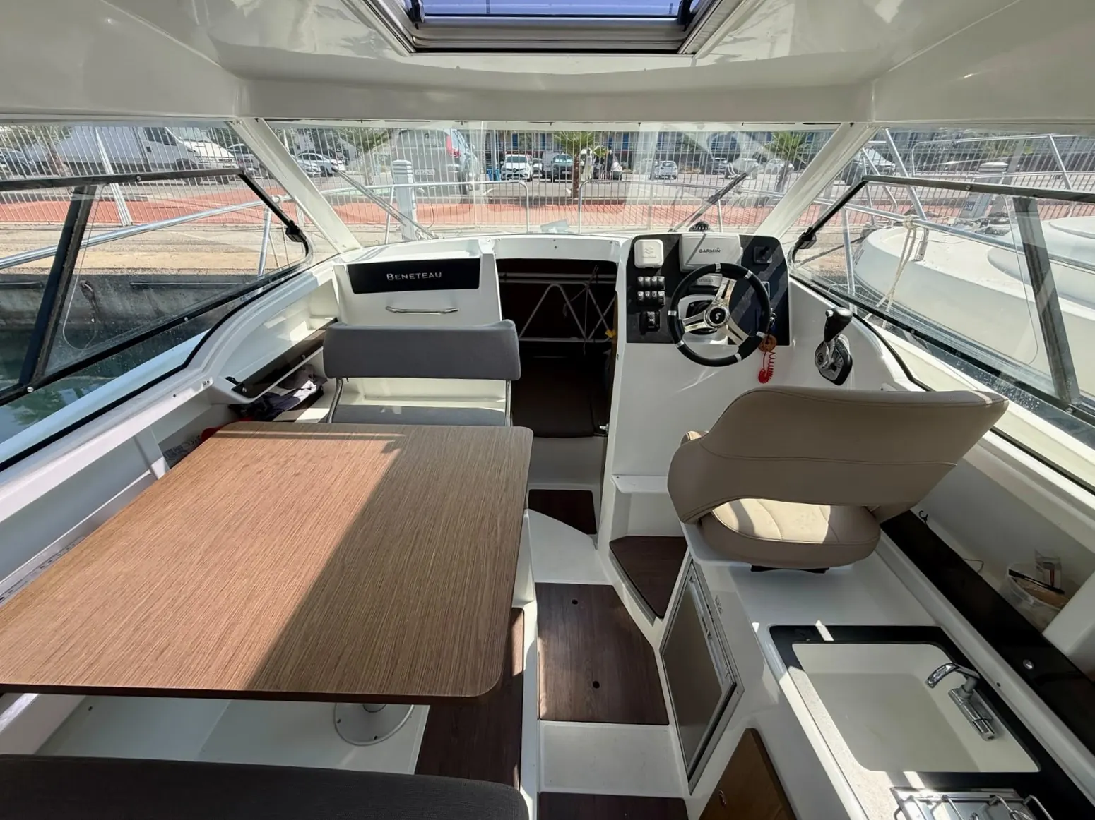 Beneteau Antares 8 · 45