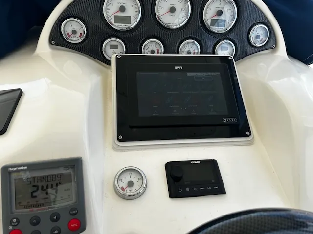 Bavaria 37 HT · 28