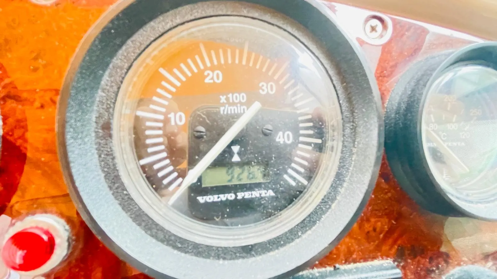 Riviera 3000 Offshore · 15