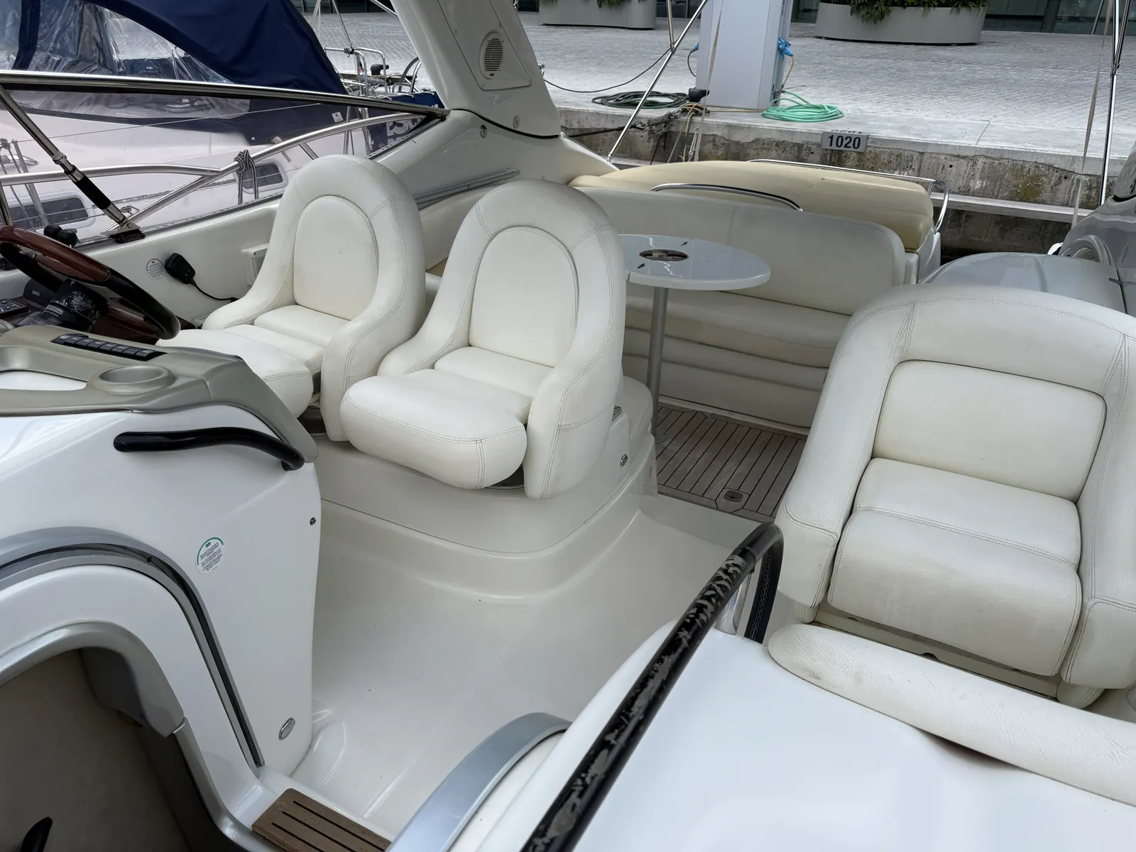 Cranchi Endurance 41 · 13