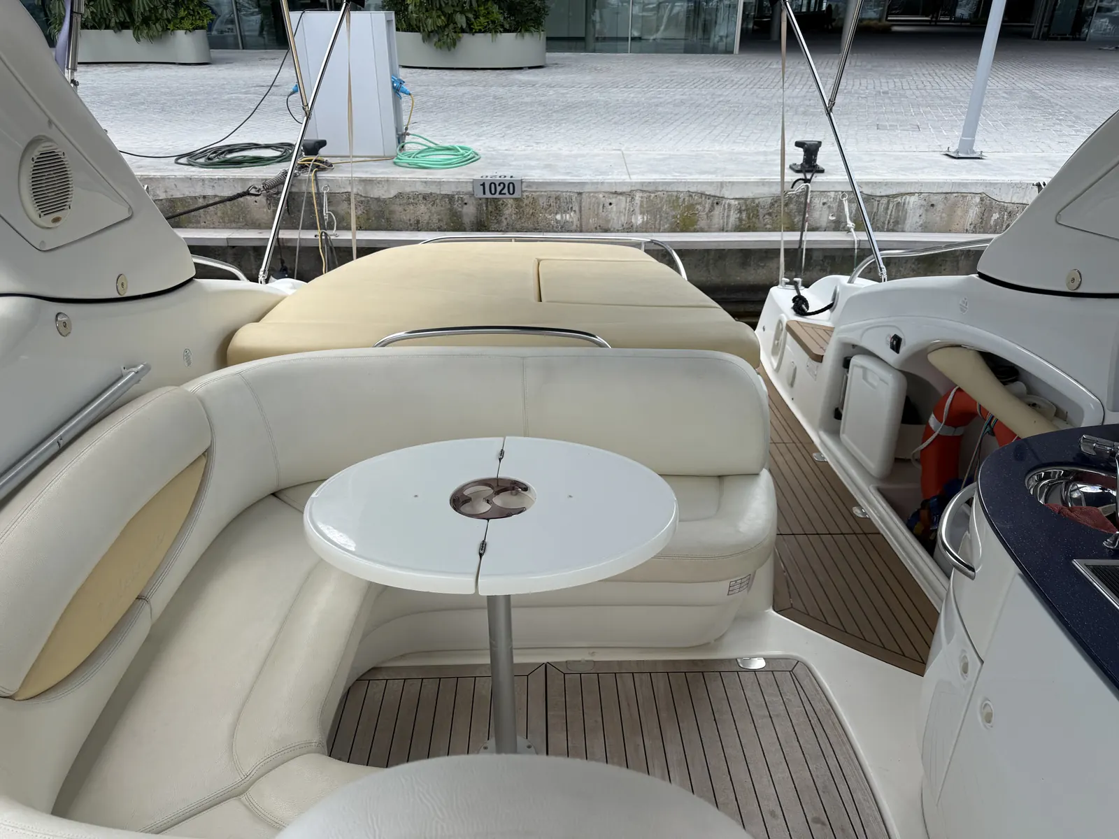 Cranchi Endurance 41 · 30