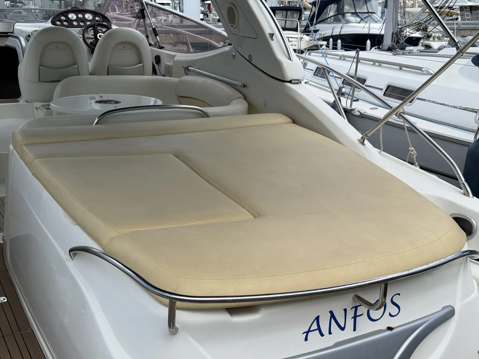 Cranchi Endurance 41 · 64