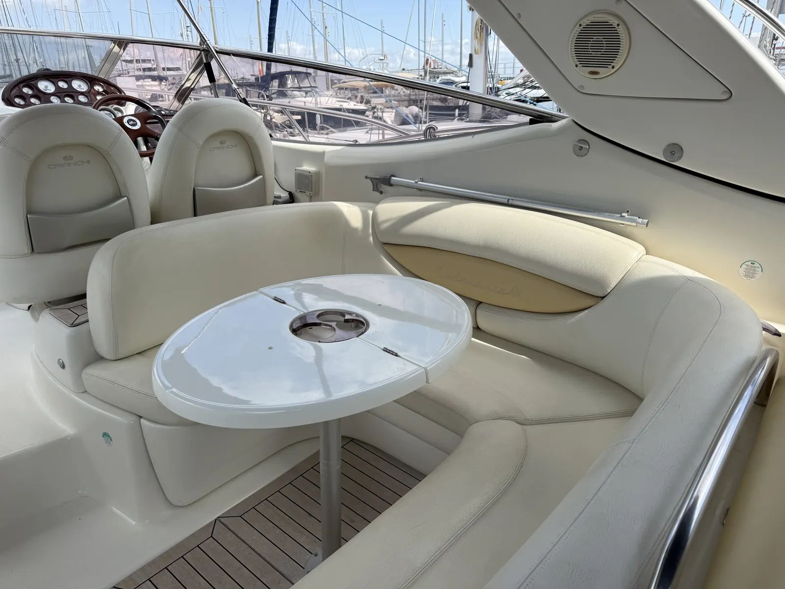 Cranchi Endurance 41 · 12