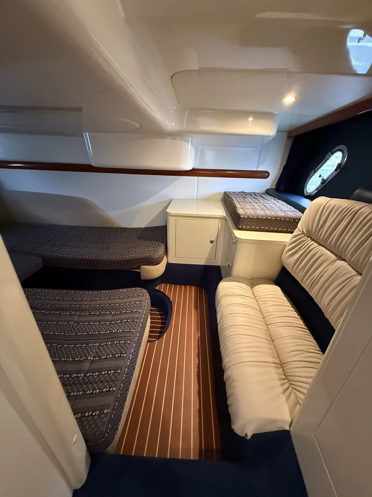 Cranchi Endurance 41 · 74
